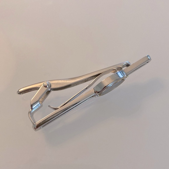 Vintage YSL Tie Clip - Picture 3 of 6